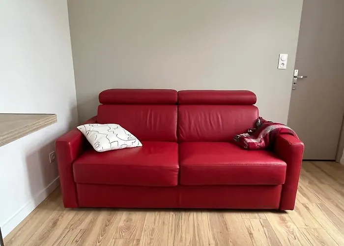 Apartment Mahon 250m De La